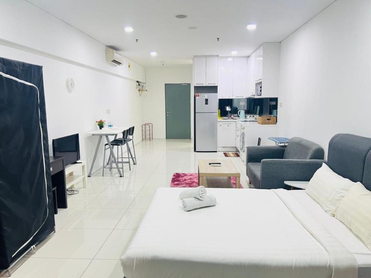 Mercu Summer Suites Kuala Lumpur Bukit Bintang By Classy Экстерьер фото